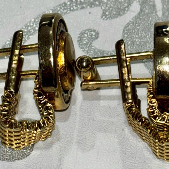 Vtg LARGE Gold Tone Sparkling Set Stones Mesh Wrap Cufflinks - Picture 5 of 5